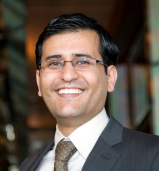 الابتسامة العالمية في قلب خميس مشيط: لماذا يُعد الاستشاري د. سالم آل معمر الوجهة الأولى لتقويم الأسنان “إنفزلاين”؟